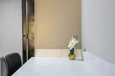 Image de Stylish & Peaceful Haven - 10mins to O'Hare Airport!