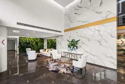 Image de Family Business Oasis with Pool Free Car Park near Brisbane Cbd\n