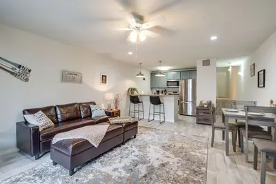 Image de Lake Conroe Condo: Patio & Water Views