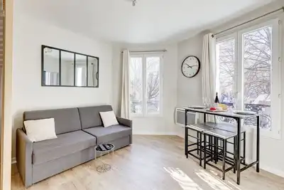 Image de Mark 22 - Grand studio vue Canal Saint-Martin