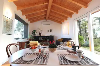 Image de Maison de vacances privée avec piscine, bain à remous, Wifi, climatisation, patio