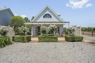 Image de Cottage On Vines ~ Aldinga - Welcome to Cottage On Vines