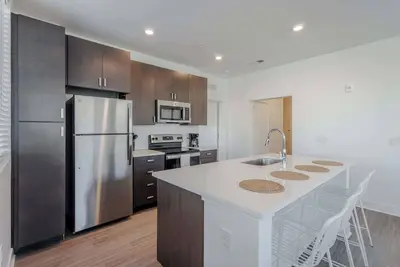 Cozysuites l Luxe 2br in Downtown Cincinnati #5
