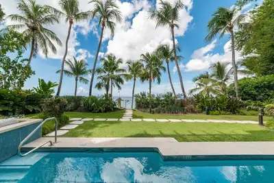 Image de Smugglers Cove 1 at St James by Personal Villas - Stunning Tropical Haven