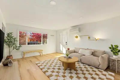 Image de The Chic Retreat - Nestled in Cedar Mill