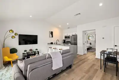 Image de New Luxury Bungalow | Zilker & Barton Springs