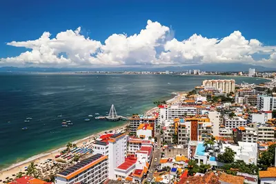 Image de Ocean View Condo w/ Balcony & Rooftop Pool Amapas