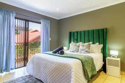 Image de Joy studio with WiFi and Ac in charming Sandton