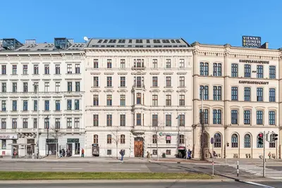 Image de Sky9 Three-Bedroom Apartment at Opera City Center