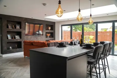 River Retreat -  York - Elegant property that sleeps 9 guests  in 5 bedrooms