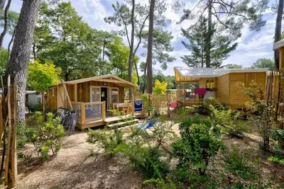Image de Chalet 4 étoiles - Piscine - ccacghd