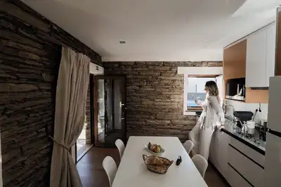 Image de Casa de Xisto - A cozy house surrounded by the vineyard terraces of the Douro.