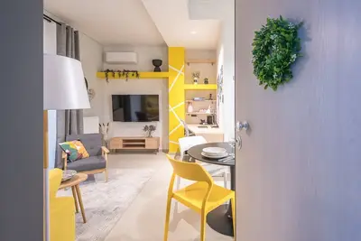 Image de Affordable Luxury with parking & 300Mbps wifi!