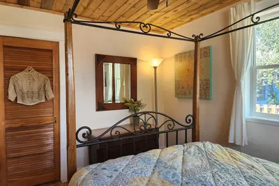 Image de Charming Historic Bungalow