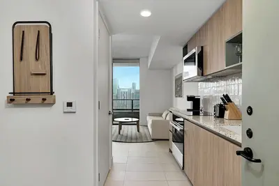 Image de Downtown Vibes - 1b Across from Kaseya Center