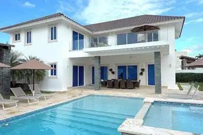 Image de Luxury 4-Bedroom Villa Park #39 - Real Estate Green-band All-Inclusive