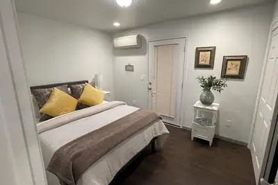 Image de Charming 2-bedroom house with WiFi and Ac in lovely Ukiah