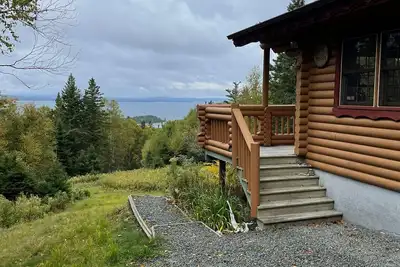 Image de Cozy log cabin with fantastic views and 2 bathrooms