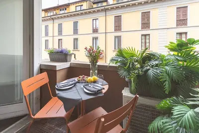Image de Modern Split Level Apartment