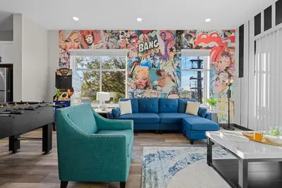 Image de Chic 1br Near Honky Tonks - Free Parking Included!