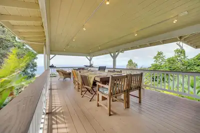Image de Lanai + Ocean Views: Secluded Holualoa Retreat!