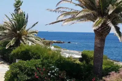 Image de Waterfront Home in Na Macaret, Menorca - 4 bedrooms with Ac and Heat