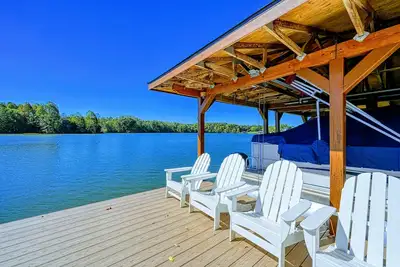 Image de 7br Lakefront Boat Dock, Kayaks & Amazing Sunsets