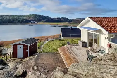 Image de Maison confortable à Kållekärr avec.