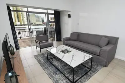 Image de 6 Culemborg Court, 5 Culemborg Street, Strand