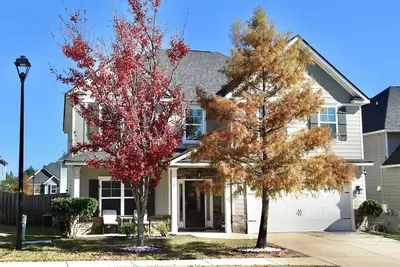 Image de Beautifully 5-Bed, 3-Bath Home Just 5 Miles from Augusta National Golf Club!