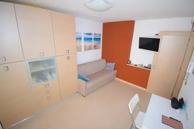 Image de Brand new apartment, renovated in 2023, close to the sea, with terrace