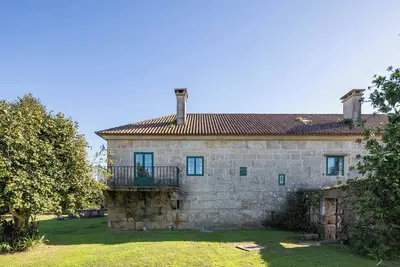 Maison de vacances 'Casa Rectoral Entera' avec vue sur la montagne, piscine privée et Wi-Fi
