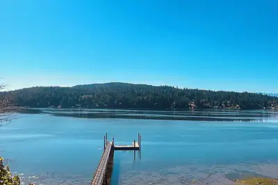 Image de Oceanfront Inn:  Dock, Beach Access, & Free Kayaks!