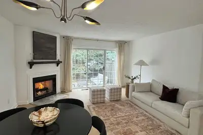 Image de 3br Hilliard Luxury Condo: 5min Walk to Target, 10min Walmart, 10min Drive Osu!