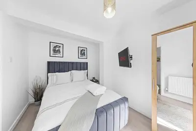 Image de Private 2 Bedroom in Chatham, Medway with garden