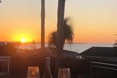 Image de Experience spectacular elevated sea views and relax on white sandy beaches.