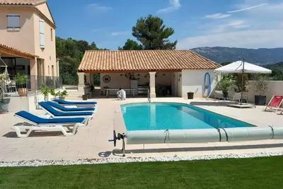 Image de L'ecrin Du Ventoux avec vue sur les montagnes, Wi-Fi et climatisation