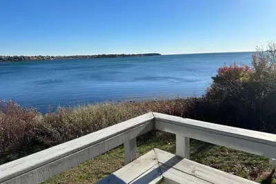Image de Stunning Ocean Views, newly renovated cottage-close to preserves, trails, and Harpswell Beaches