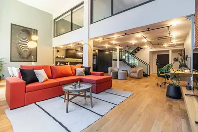 Image de Premium Loft in Historic Building with Private Sauna and Jacuzzi