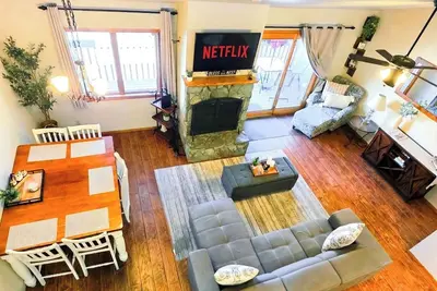 Image de Peaceful 2br Flagstaff Stay | Trails & Scenic Deck