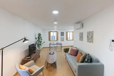 Image de Urban Comfort House by Host Wise