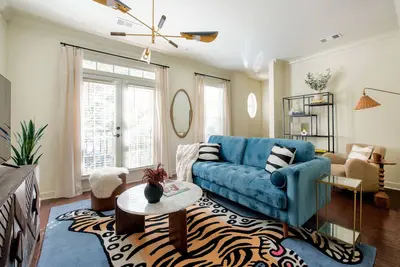 Image de Chez Nous by Minty Living