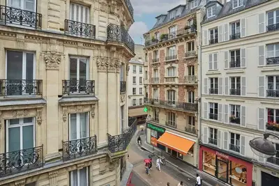Image de Sublime duplex au coeur du marché Levis