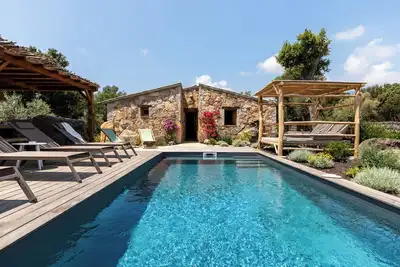Image de Bergerie Neuve avec Piscine chauffée, Cuisine d'été, 6Pers, 7 Min Porto-Vecchio
