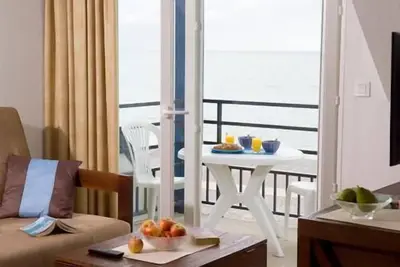 Image de Wifi, vue mer, piscine, terrasse, balcon, parking, 35-38m², Cayeux-sur-Mer