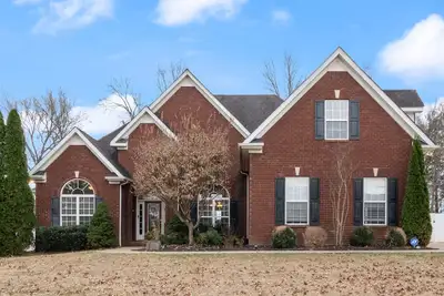 Image de Majestic Murfreesboro Manor | Pet Friendly!
