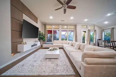 Image de Katy Luxury Home/ Oasis Backyard with pool