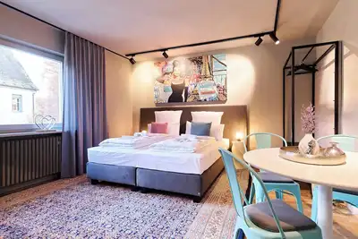 Image de Xzllenz: 7 pers. | S-Bahn-Nuremberg | Parking | Kitchen | Bathroom | Smart-Tv | Wellbeing