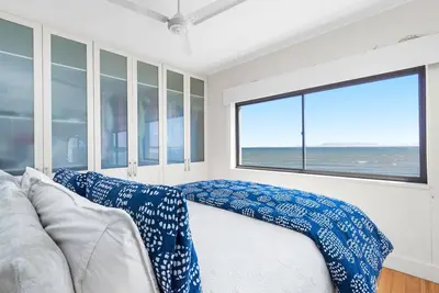 Image de La Mer Views - Trois Chambres Appartement, Couchages 5