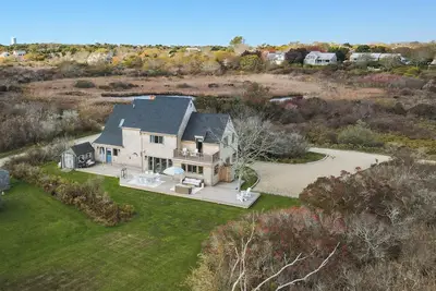 Image de West of Town, a quiet corner of luxury